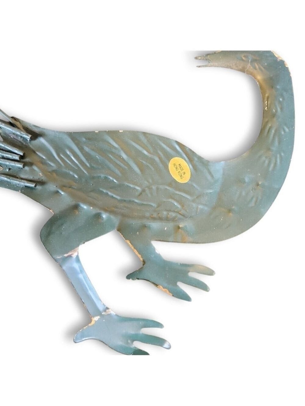 Vintage MCM Wall Decor Tin Peacock PAIR (Made in Hong Kong) Circa 1950-1960s - Picture 9 of 11